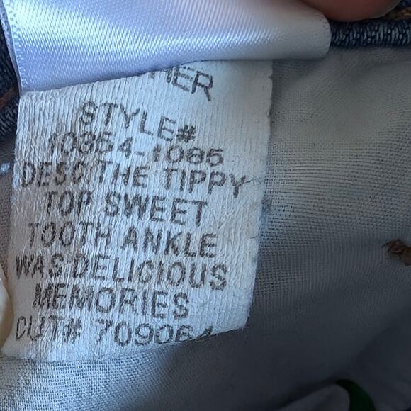 MOTHER SNACKS! The Tippy Top Sweet Tooth Ankle Delicious Memories Jeans, size 28 - Picture 6 of 11
